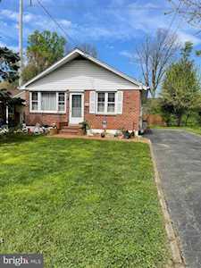 205 W Rodgers St Ridley Park, PA 19078