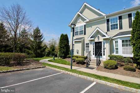 239 Brookfield Dr Jackson, NJ 08527
