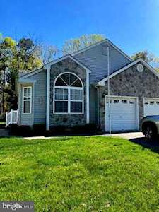 444 Virgin Island Dr Williamstown, NJ 08094