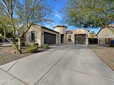 3812 E San Carlos Place Chandler, AZ 85249