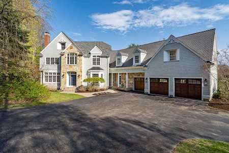 10 Forest Hill Road Wayland, MA 01778