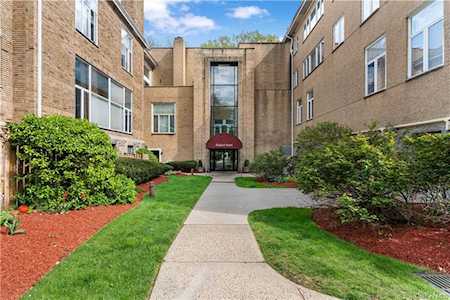 520 Ashford Avenue #9 Ardsley, NY 10502