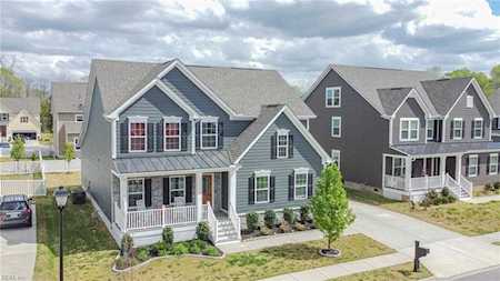 821 Dyer St Chesapeake, VA 23323