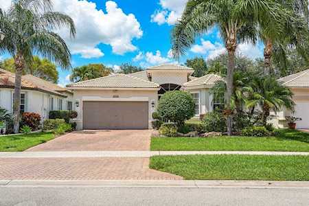7679 New Holland Way Boynton Beach, FL 33437