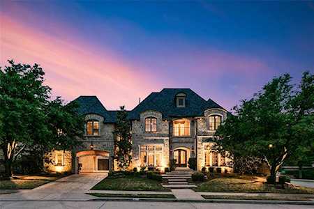 8111 Stone River Drive Frisco, TX 75034