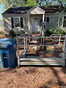609 W Johnson Street Dunn, NC 28334
