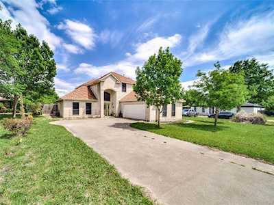 6810 Meadow Road North Richland Hills, TX 76182