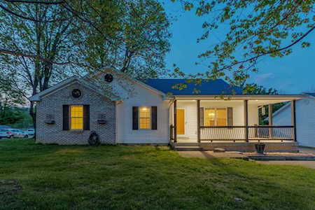 320 Sandstone Dr Frankfort, KY 40601