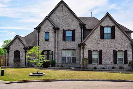 9677 Grays Lake Cv Cordova, TN 38018