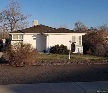 8285 Ivanhoe St Dupont, CO 80024