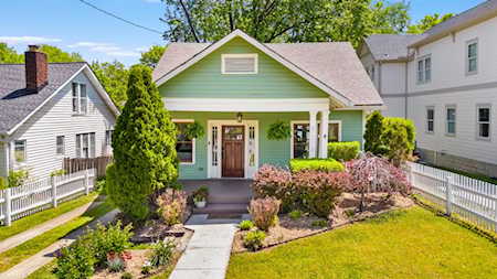 1215 N 6th St Nashville, TN 37207