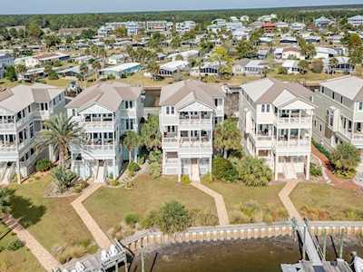 29 Walker Creek Dr Crawfordville, FL 32327