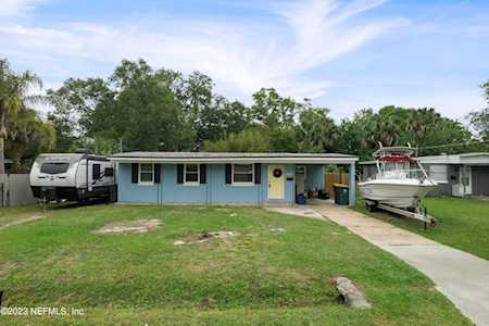 9725 Elaine RD Jacksonville, FL 32246