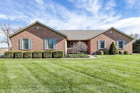 1975 W Glenhurst Drive Lancaster, OH 43130