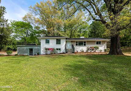 4412 Bruhin Rd Knoxville, TN 37912