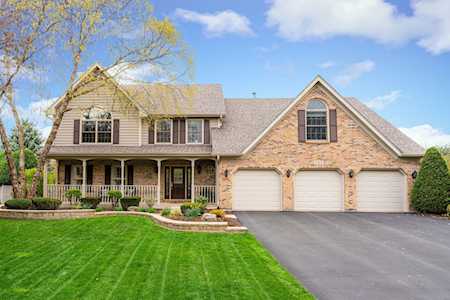 488 Blodgett Ct Naperville, IL 60565