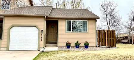 5304 Sunshade Point Colorado Springs, CO 80923