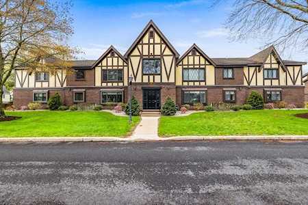 2 Royal Lake Drive #6 Braintree, MA 02184