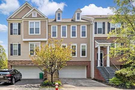 2842 Acarie Drive Columbus, OH 43219