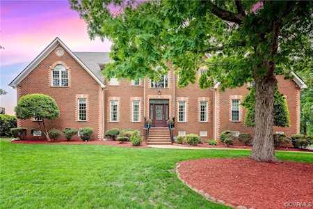 12110 Hogans Alley Chester, VA 23836