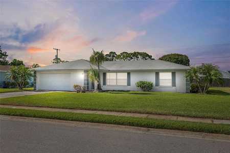 4102 19th Ave W Bradenton, FL 34205