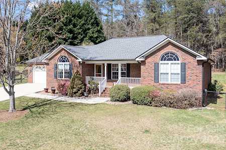 7164 Windy Oaks Dr Denver, NC 28037