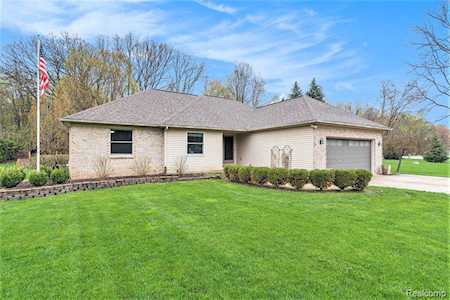 11411 Whispering Pines Trl Tyrone Twp, MI 48430