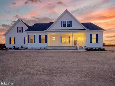 18512 W Gravel Hill Rd Georgetown, DE 19947