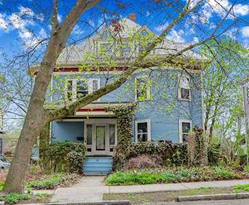 69 Naples Rd Brookline, MA 02446