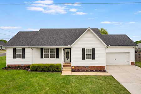 1201 Glenda Dr Murfreesboro, TN 37128
