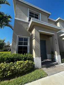 476 NE 5th Ter #476 Florida City, FL 33034