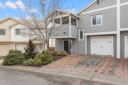 120 McCully Ln Jacksonville, OR 97530
