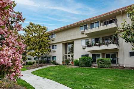 2353 W Via Mariposa #3E Laguna Woods, CA 92637