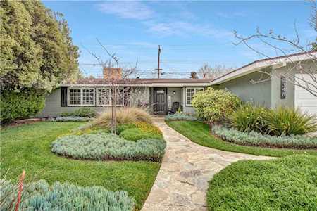 2348 Colgate Dr Costa Mesa, CA 92626