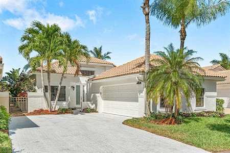 17441 Via Capri Boca Raton, FL 33496