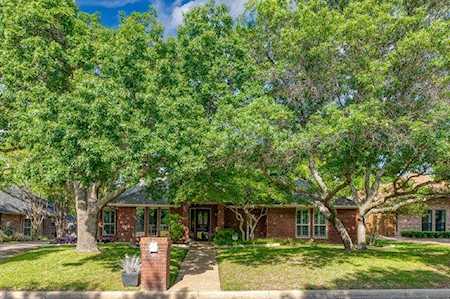 6925 Brookvale Road Fort Worth, TX 76132