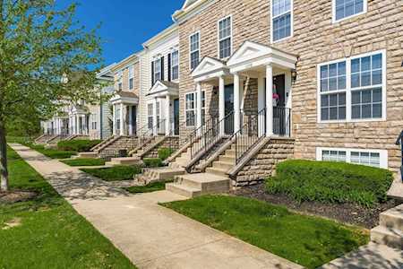 5298 Cross River Falls Boulevard Dublin, OH 43016