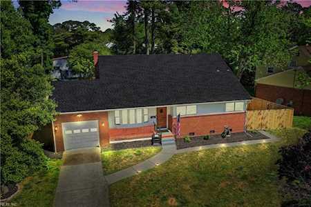 442 Beacon Hill Circle Norfolk, VA 23502