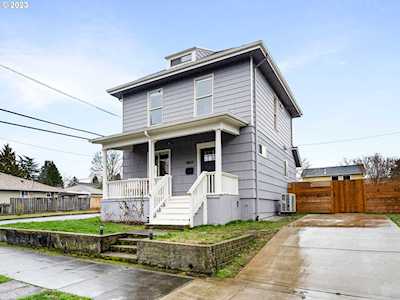 8205 N Woolsey AVE Portland, OR 97203
