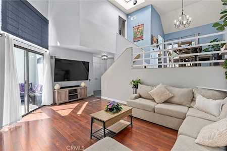 222 N Singingwood St #4 Orange, CA 92869
