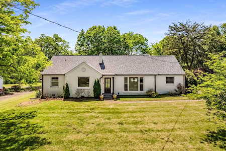 3917 Moss Rose Dr Nashville, TN 37216