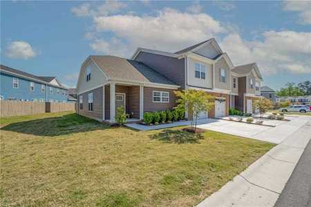 1242 Jadens Way Chesapeake, VA 23320