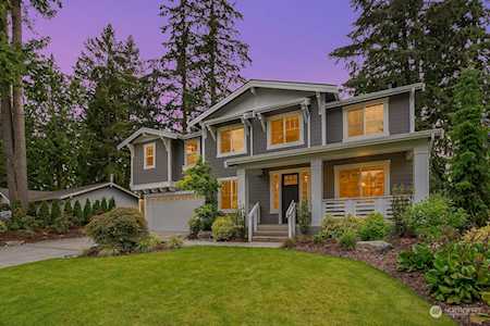 903 166th Ave NE Bellevue, WA 98008