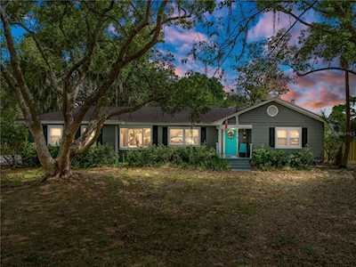220 Lake Bonny Dr E Lakeland, FL 33801