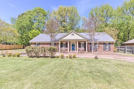 1469 Poplar Ridge Dr Memphis, TN 38120