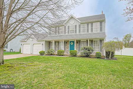 14 Firethorn Ln Sicklerville, NJ 08081
