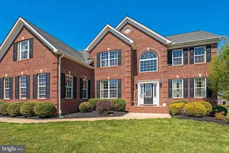 3263 Huntsman Dr Huntingtown, MD 20639