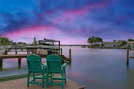 16101 4th St E Redington Beach, FL 33708