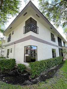 4716 N Carambola Cir N #2797 Coconut Creek, FL 33066