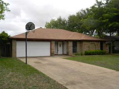 7433 Timberhill Drive North Richland Hills, TX 76182